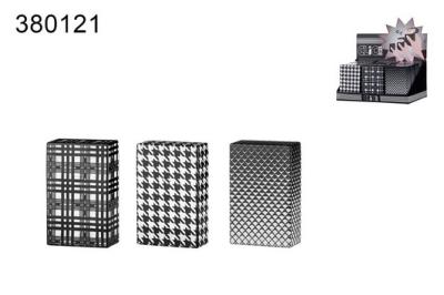 380121 Футляр д/пачки сигарет, пластик, 4 вида дизайна, черно-белый фото