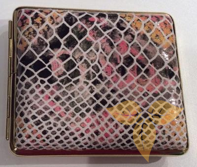 Портсигар STOLL 520GL43, 85мм, под кожу змеи, золотой, для 18 сиг фото