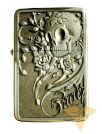03143 Зажигалка бензиновая FARO Z16 "Skulls 4" фото